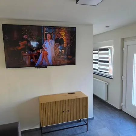 Herzo-apartment-ferienwohnung * Херцогенаурах
